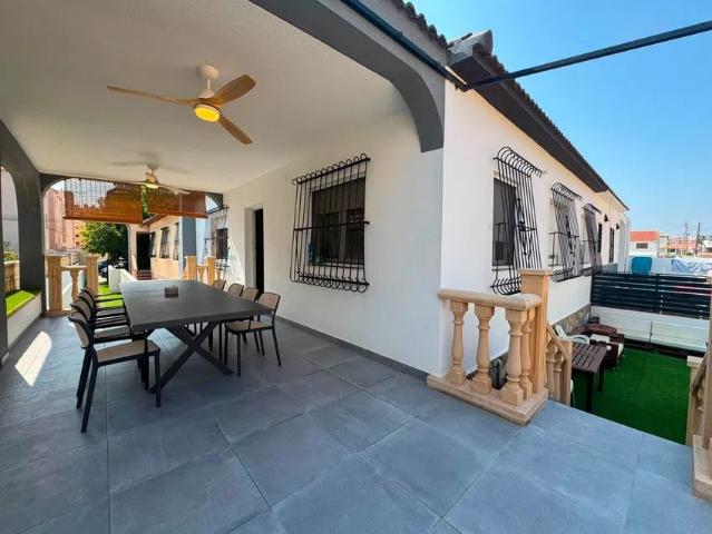 Casa en alquiler en La Mata, el Baix Segura / La Vega Baja