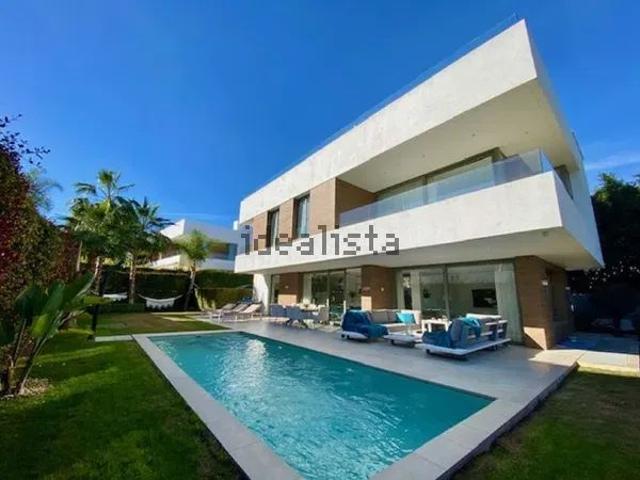 Casa en alquiler en Resinera-Voladilla, Costa del Sol Occidental