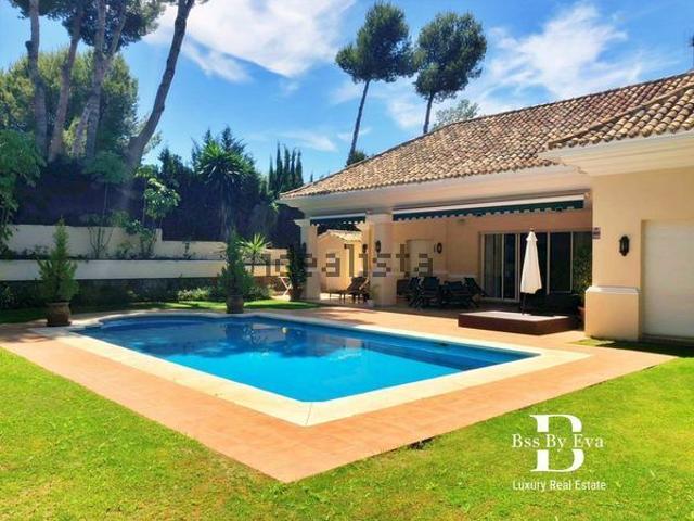 Casa en alquiler en Nueva Andalucía, Costa del Sol Occidental