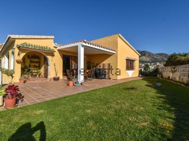 Casa en alquiler en Los Pacos, Costa del Sol Occidental