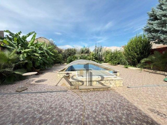 Casa en alquiler en Benimuslem, València / Valencia