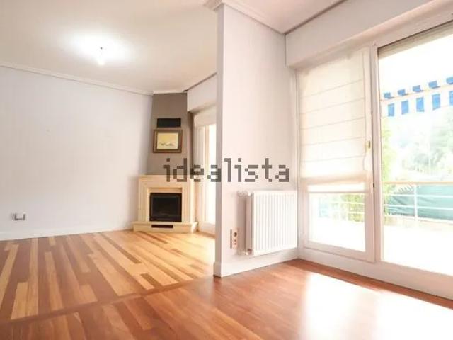 Casa en alquiler en Berriaga-Mendi etxe taldea - Laukariz - (La Bilbaína), Mungia