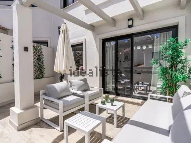 Casa en alquiler en Resinera-Voladilla, Costa del Sol Occidental
