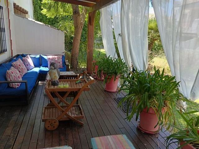 Casa en alquiler en Nueva Andalucía, Costa del Sol Occidental