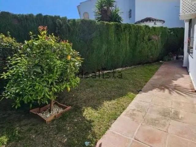 Casa en alquiler en Nueva Atalaya, Costa del Sol Occidental