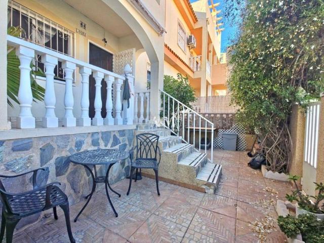 Casa en alquiler en Las Monserratinas, el Baix Segura / La Vega Baja