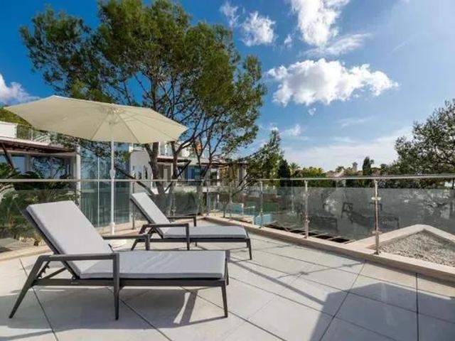 Casa en alquiler en La Carolina, Costa del Sol Occidental