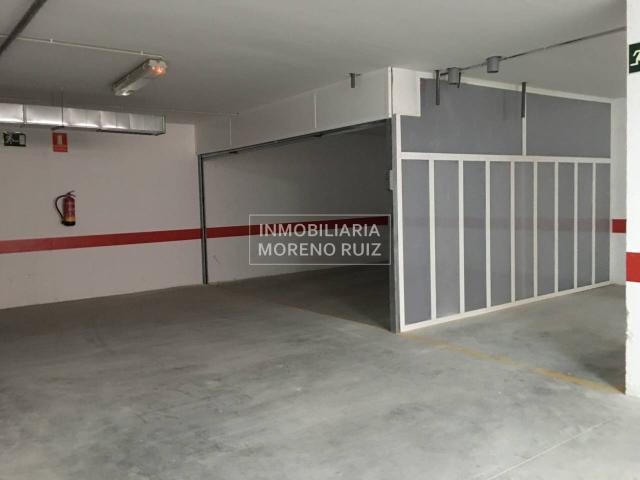 Garaje en alquiler en Baena, Andalucía