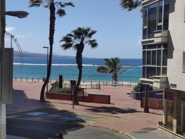 Piso en alquiler en Santa Catalina-Canteras, Gran Canaria