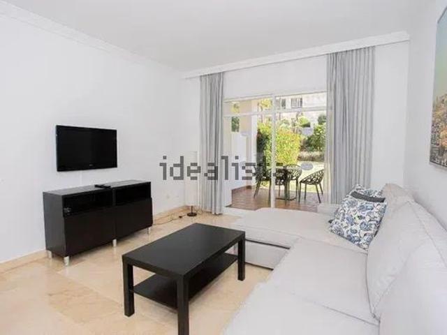 Casa en alquiler en Nueva Andalucía, Costa del Sol Occidental