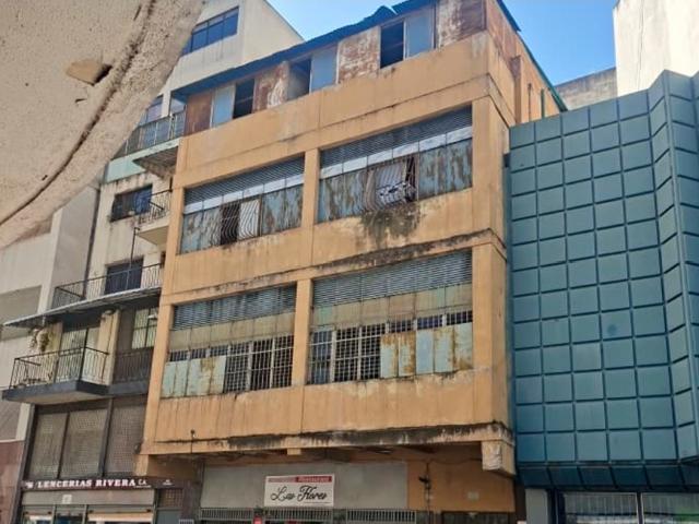 Edificio en alquiler en Distrito Capital