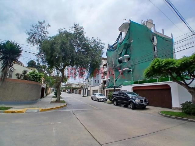 Oficina alquiler en Higuereta, Santiago de Surco