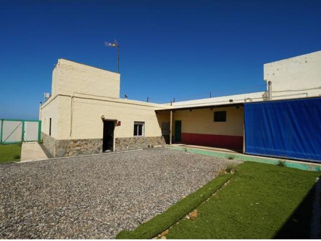 Local Comercial en alquiler en El Caracol, Telde
