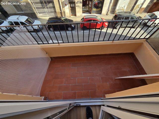 Piso en alquiler en Carolinas Altas, Alicante