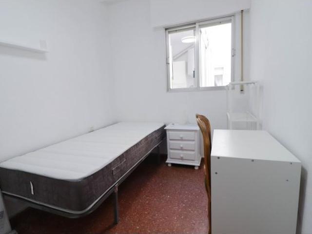 Piso en alquiler en Regiones Devastadas, Almería