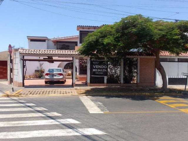 Casa alquiler en San Isidro, Lima Metropolitana