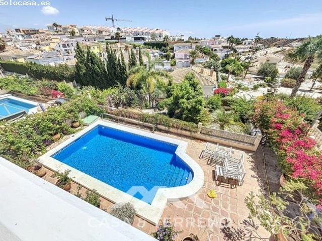 Casa en alquiler en Vélez-málaga, Monte Azul