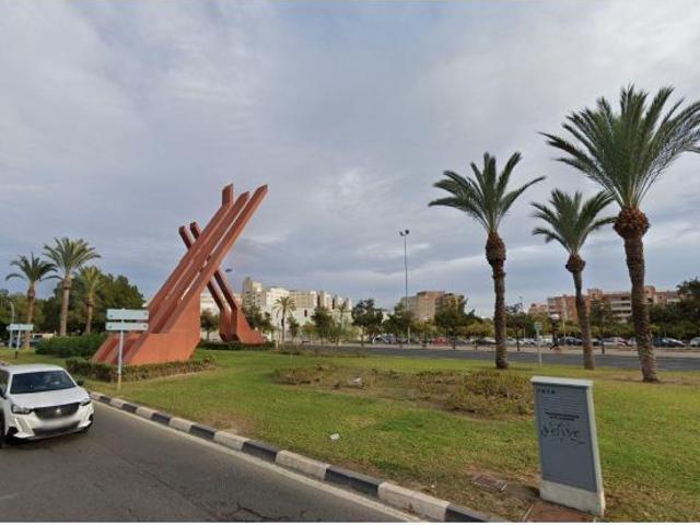 Local Comercial en alquiler en Carolinas Altas, Alicante