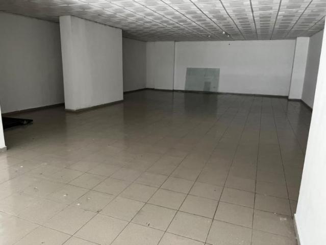 Alquiler de local comercial en plaza mystic hills, el crisol