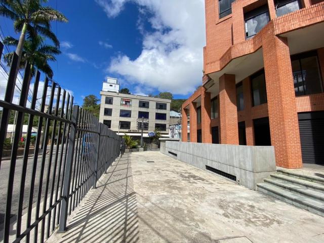 Local Comercial en alquiler en Francisco Linares Alcántara, Miranda