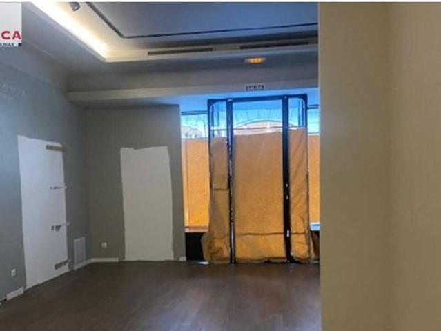 Local Comercial en alquiler en Valladolid, Plaza España
