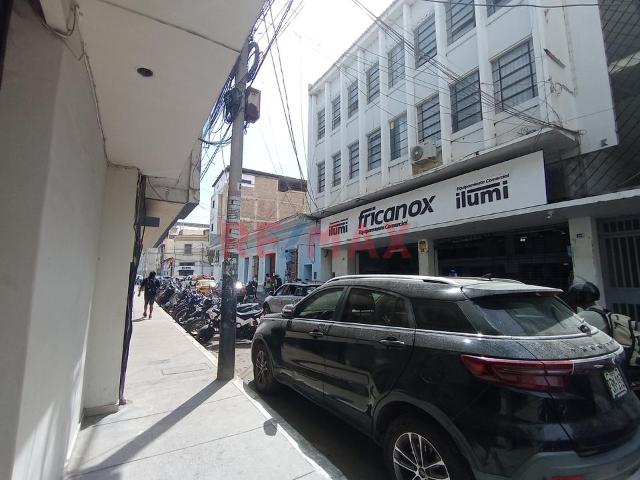 Oficina alquiler en Piura