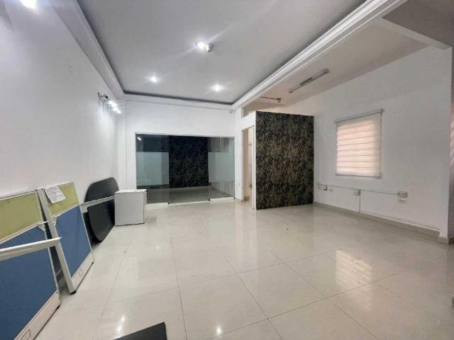 Oficina en alquiler en Boca De Uchire, Distrito Capital