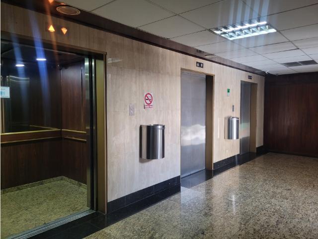 Oficina en alquiler en Leoncio Martínez, Miranda