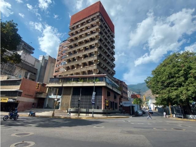 Oficina en alquiler en Leoncio Martínez, Miranda