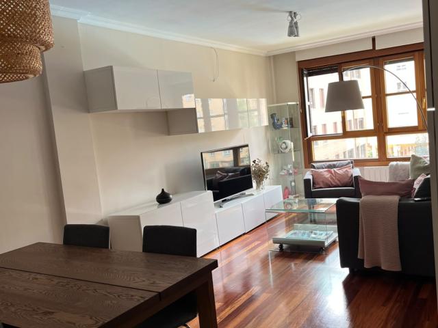 Apartamento en alquiler en Gijón, Asturias