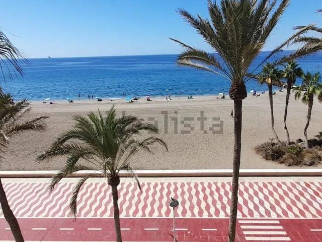 Piso en alquiler en Nueva Almería, Almería