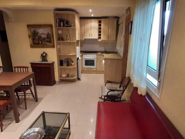 Apartamento en alquiler en Laredo