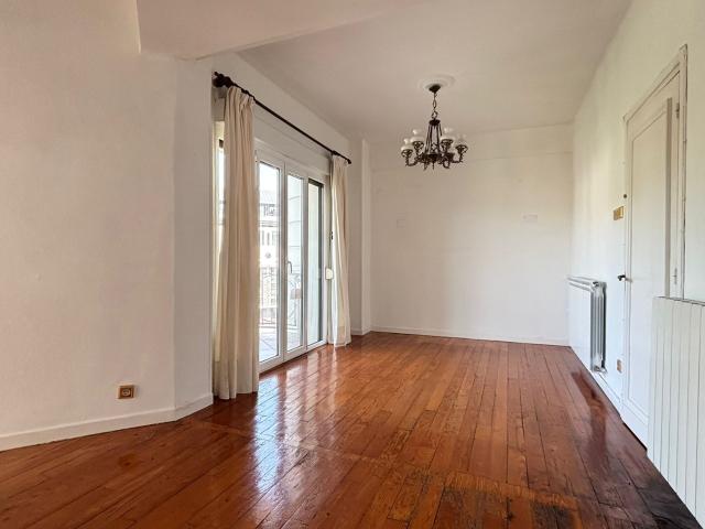 Apartamento en alquiler en Mendebaldea, Donostia-san Sebastián