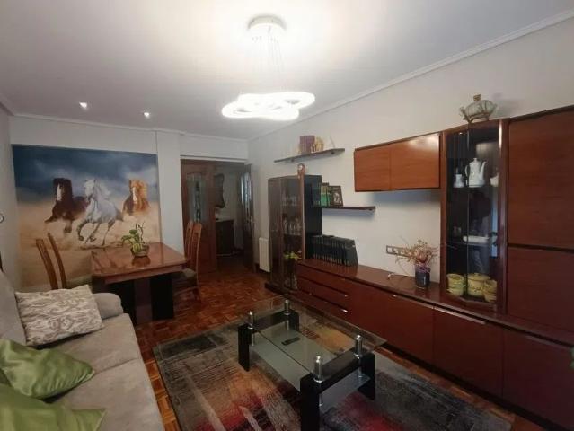 Apartamento en alquiler en Cruces, Barakaldo