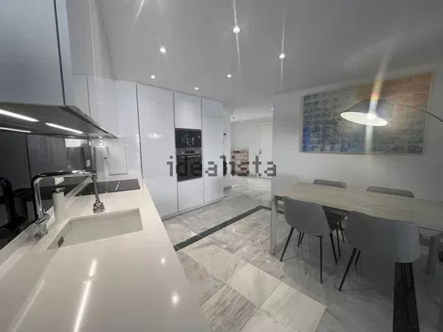 Apartamento en alquiler en Centro, Costa del Sol Occidental