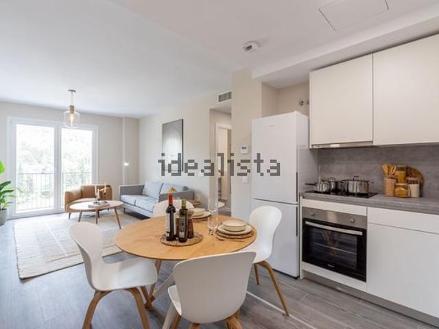 Apartamento en alquiler en Puerto de la Torre, Málaga-Costa del Sol
