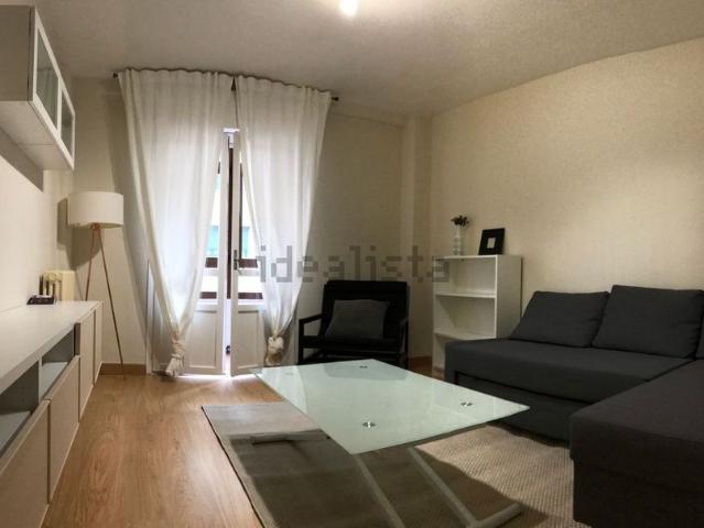Apartamento en alquiler en Centro, León