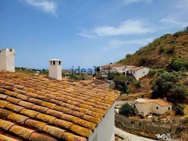 Apartamento en alquiler en Cajiz, La Axarquía