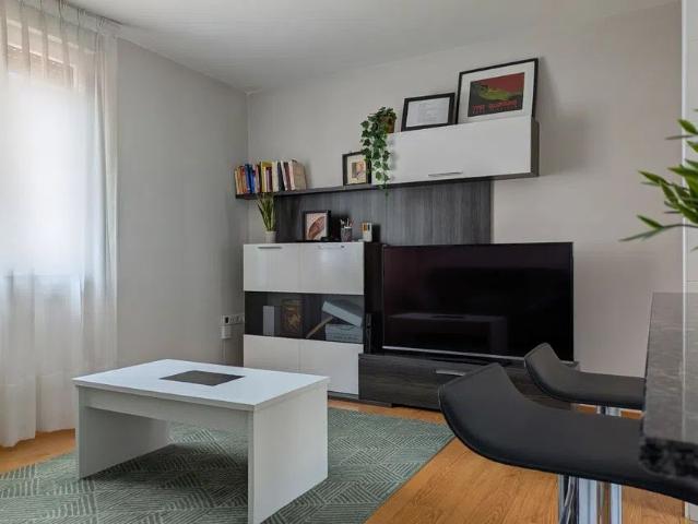 Apartamento en alquiler en Cruces, Barakaldo