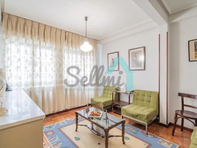 Apartamento en alquiler en Centro, Oviedo