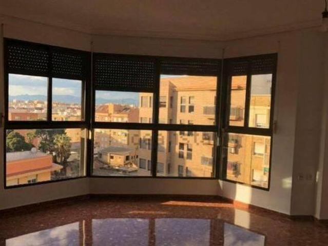 Casa en alquiler en Valencia
