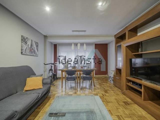 Apartamento en alquiler en Santo Domingo, Oviedo