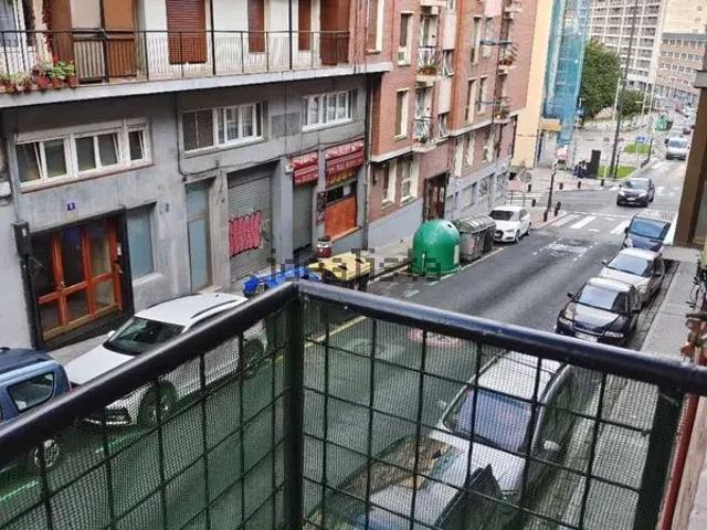 Apartamento en alquiler en Errekalde, Bilbao