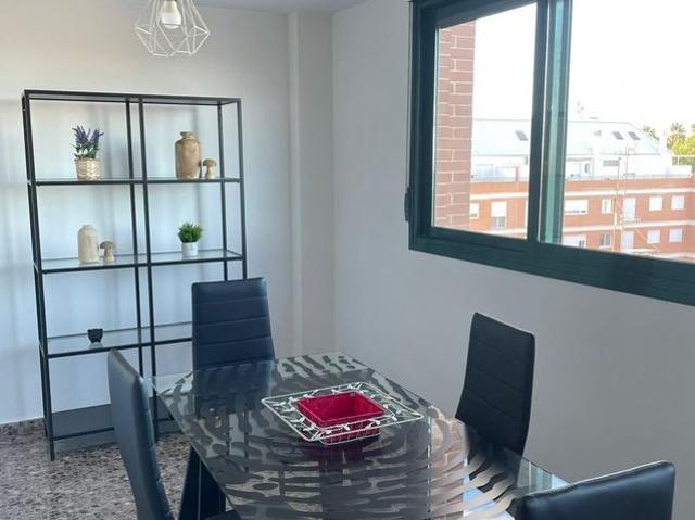 Apartamento en alquiler en Alberic, València / Valencia