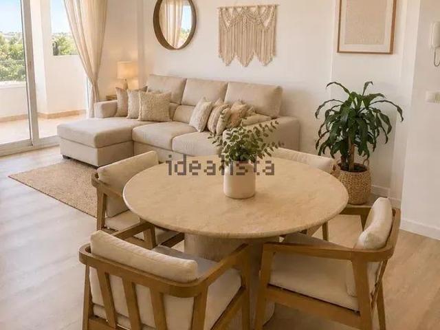 Apartamento en alquiler en Nueva Andalucía, Costa del Sol Occidental