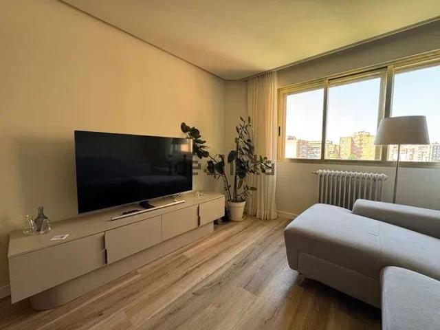 Apartamento en alquiler en Centro, León