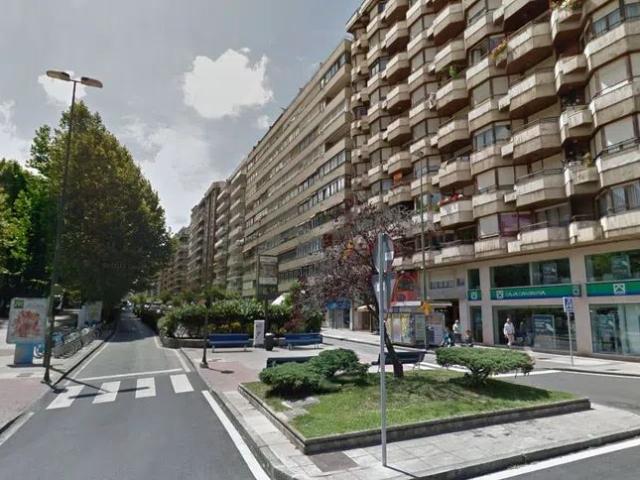 Apartamento en alquiler en Cuatro Caminos, Santander