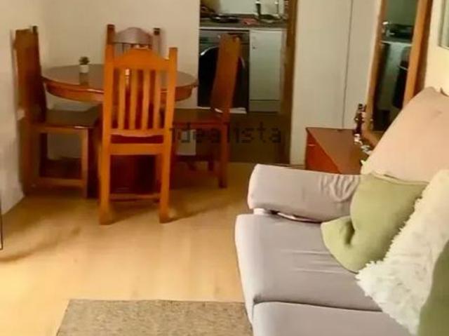 Apartamento en alquiler en Laredo