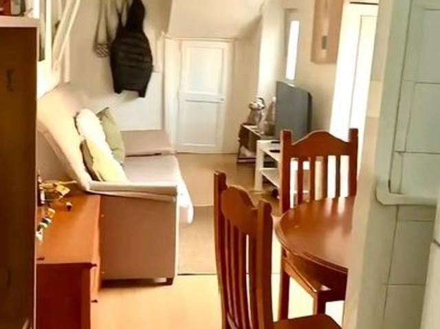 Apartamento en alquiler en Laredo