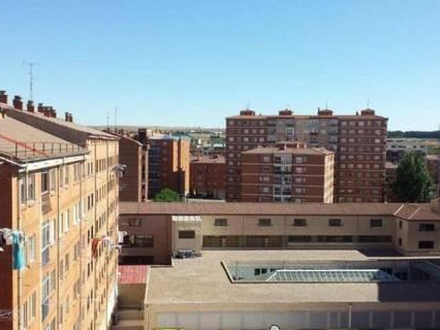 Casa en alquiler en Burgos, Castilla y León